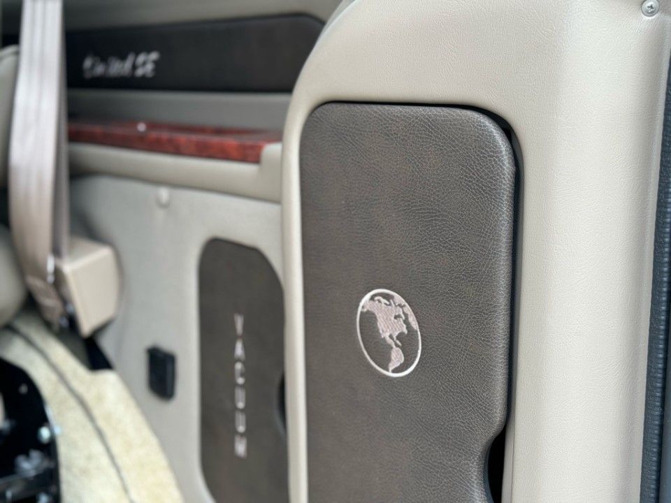 Fahrzeugabbildung Chevrolet Express Chevy Van Explorer 6.0 Ltd 19er 2500er