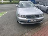 Audi A4 1.8  ohne Alufelgen  - Audi A4: Alufelgen