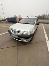 Dacia Logan - Dacia Logan in Köln
