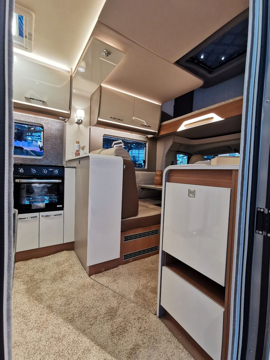 Fahrzeugabbildung Bürstner Lyseo Gallery TD 689 G SPAREN SIE € 62.159!