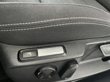 Volkswagen Passat Variant - 7