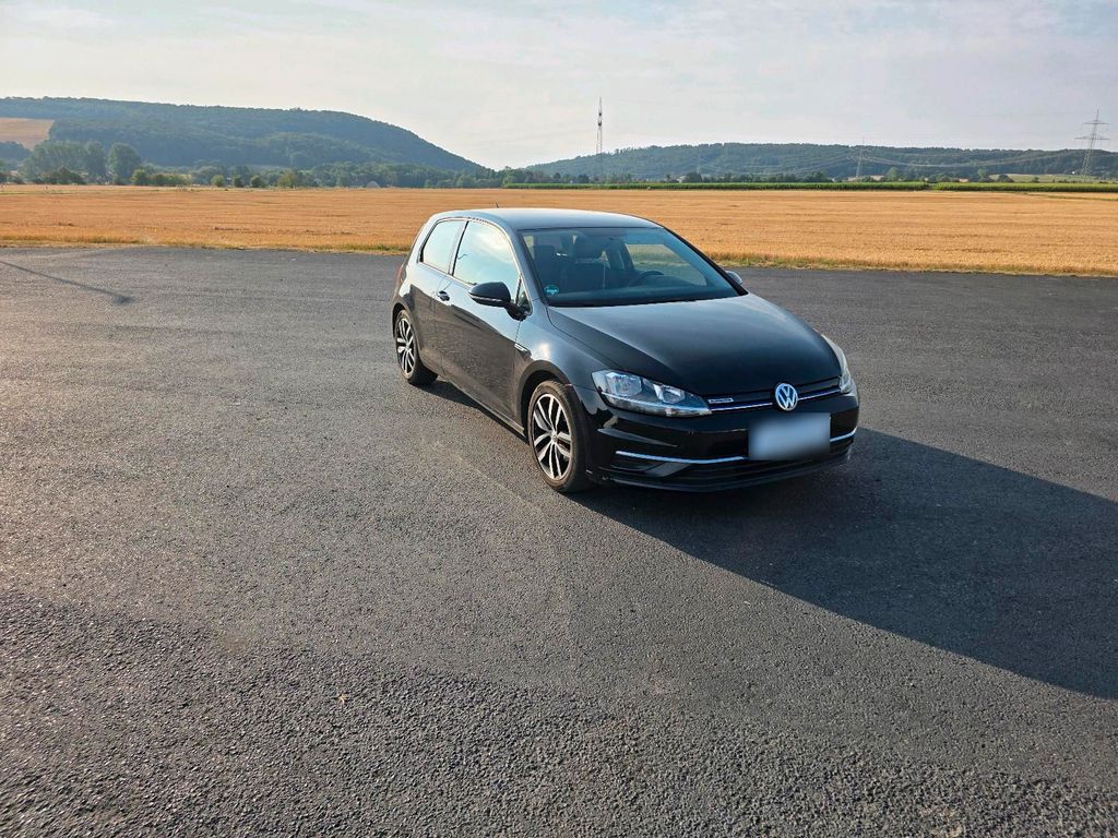 Image of Volkswagen Golf