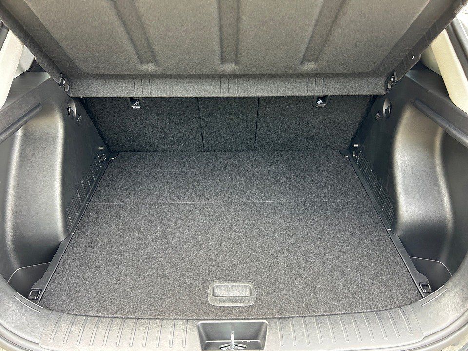 Fahrzeugabbildung Hyundai KONA SX2 1.6T 7DCT PRIME 360°+NAV+LED 5JGARANTIE