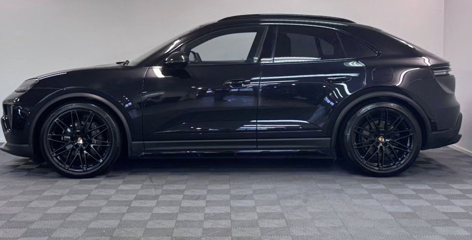 Porsche Macan Electric AHK*360°*LED MATRIX Scheinwerfer foto 7