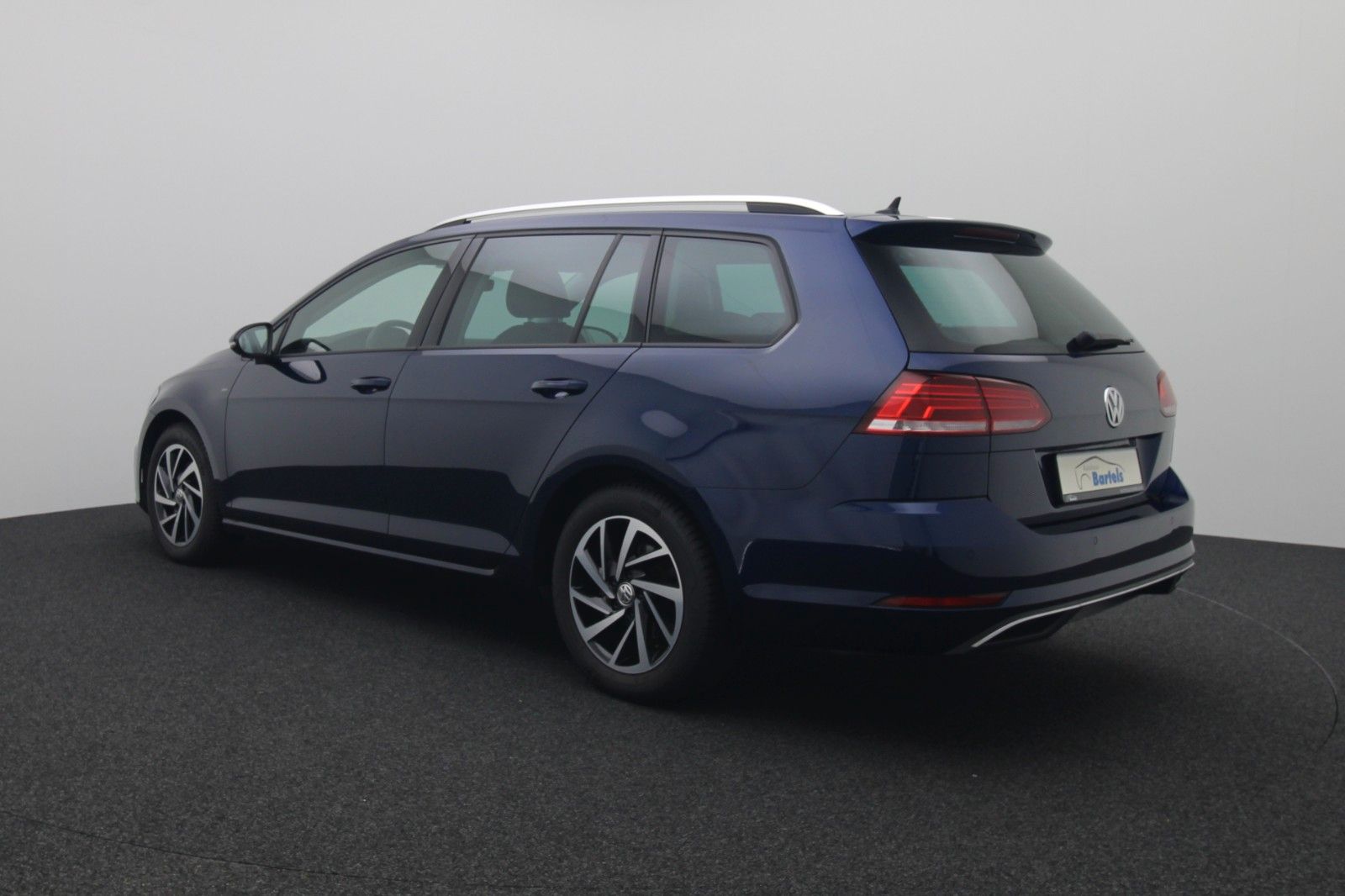 Fahrzeugabbildung Volkswagen Golf VII Variant 1.5 Join ACC KameraStandheizung