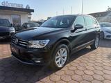 Volkswagen Tiguan Allspace 4Motion ACC AHK HUD LEDER 7-SITZ - Volkswagen Tiguan Allspace in Mainz