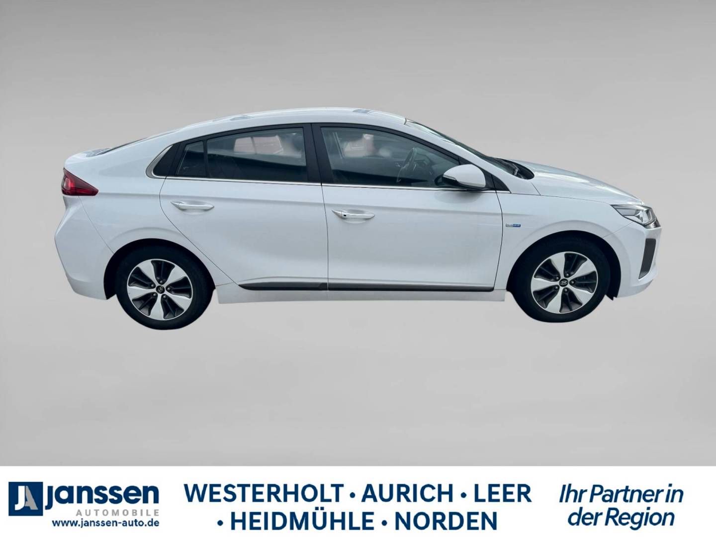 Fahrzeugabbildung Hyundai IONIQ Hybrid Trend