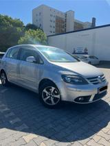Volkswagen Gepflegter VW Golf 5 Plus (101PS) |TÜV| Ca... - VW Golf Plus Gebrauchtwagen in Kassel