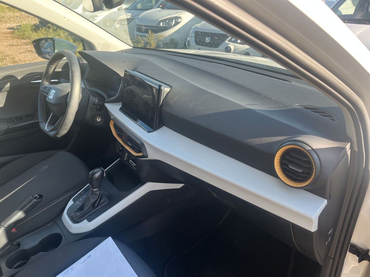 Seat Arona 1.0 Style 110cv dsg imagem 3