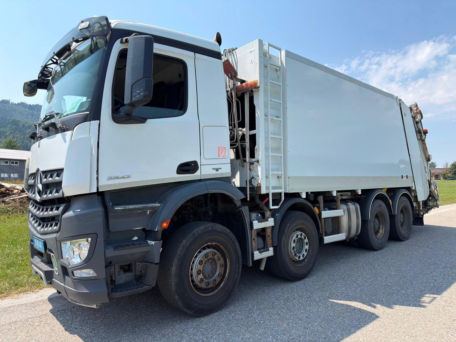 Mercedes-Benz AROCS 3542 MÜLLWAGEN*KIPPVORRICHTUNG*2016*EURO6*