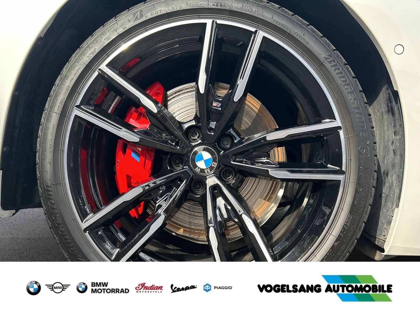 Fahrzeugabbildung BMW M440d xDrive Coupe,Glasdach,H&KSound,SurroundVie