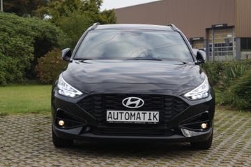 Hyundai i30 Kombi DCT-NAVI-LED-KAMERA-SHZG-ALU17-