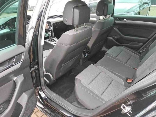 Volkswagen Passat Variant - Bild 7