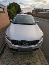 Kia Sorento 2,2 CDRI AWD Platinum - Kia Sorento Gebrauchtwagen in Köln