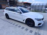 BMW 540i xDrive Touring M-Paket.Standh.AHK.LED - BMW 540 Gebrauchtwagen in München