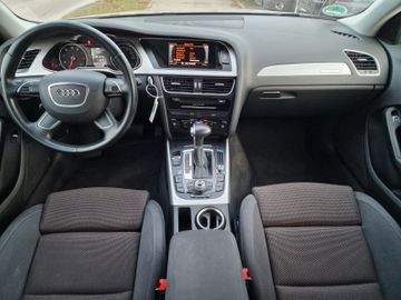 Audi A4 Allroad - 10