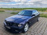 BMW 318iS Coupe 318iS - BMW 318: Coupe, 318is