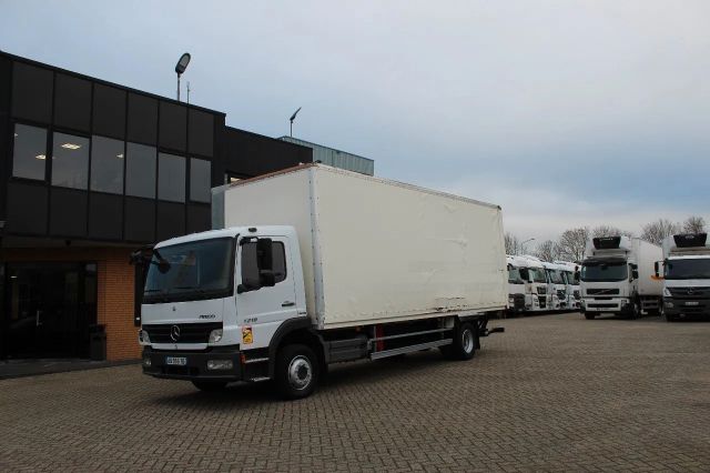 Mercedes-Benz Atego 1218 * MANUAL * 4X2 *