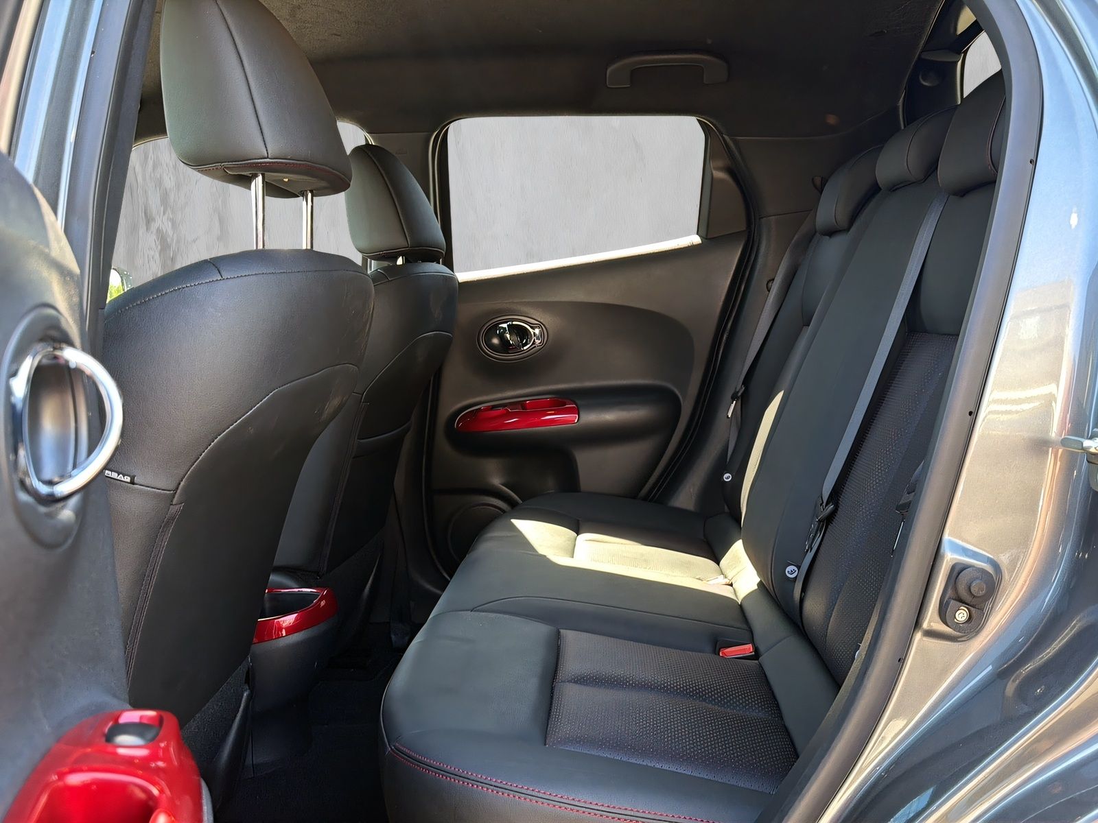 Fahrzeugabbildung Nissan Juke 1.2 16V TEKNA LEDER 360° KAMERA DAB NAVI