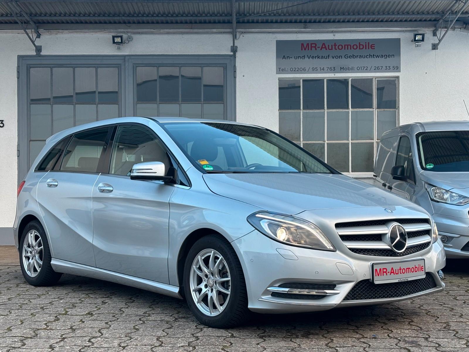 Mercedes-Benz B 200 *Automatik*1.Hd*Xenon*Navi*LED*Kamera*PDC*