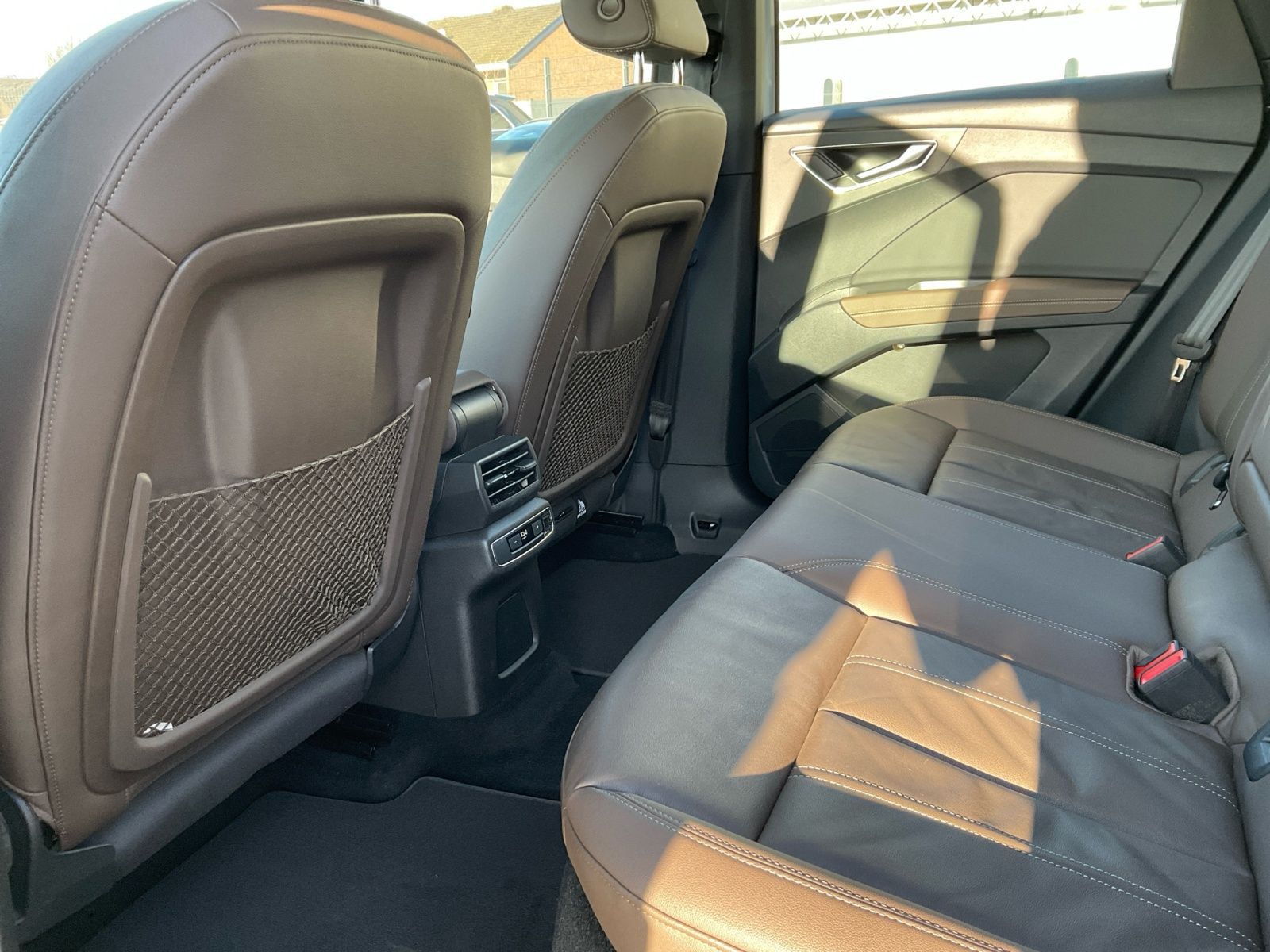 Audi Q4 e-tron - Bild 21