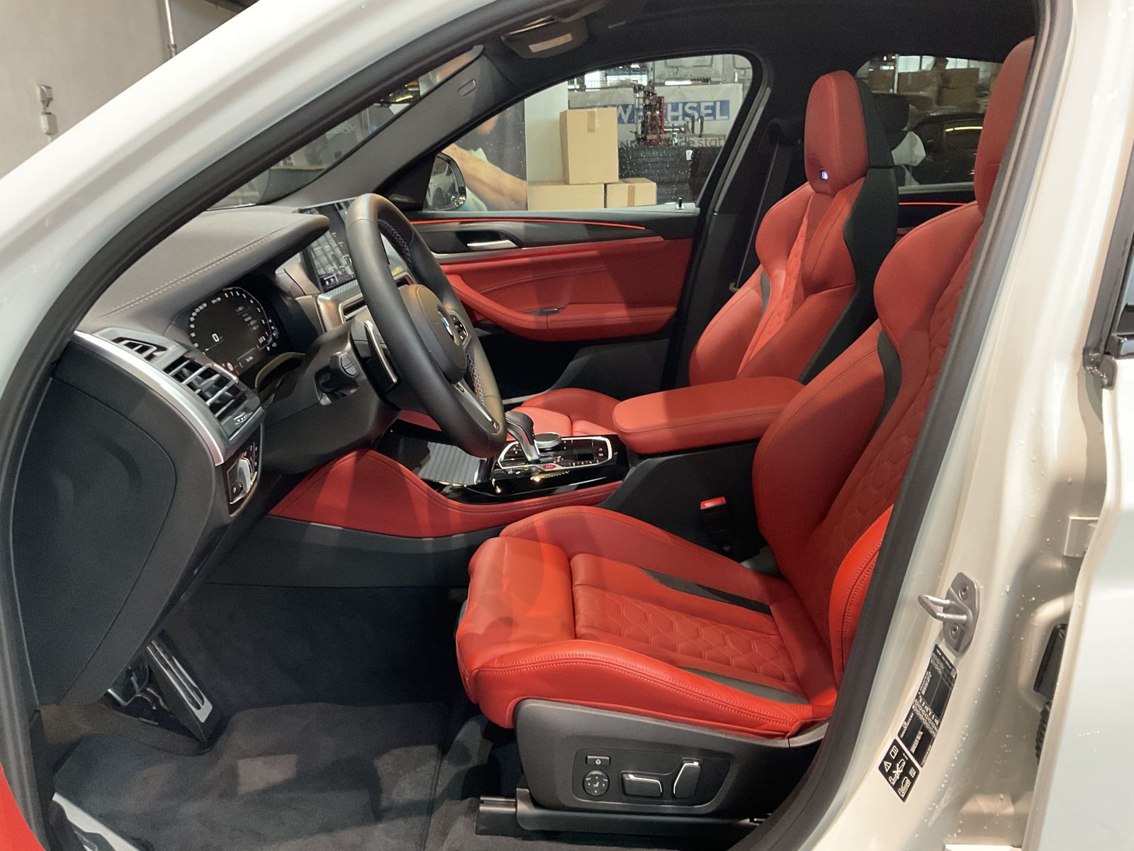 Fahrzeugabbildung BMW X4 M |21" LMR |Panorama-Glasdach |M Competition