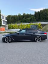 BMW M550i G30 Bowers&Wilkins/Soft-Close.. - graue BMW M550