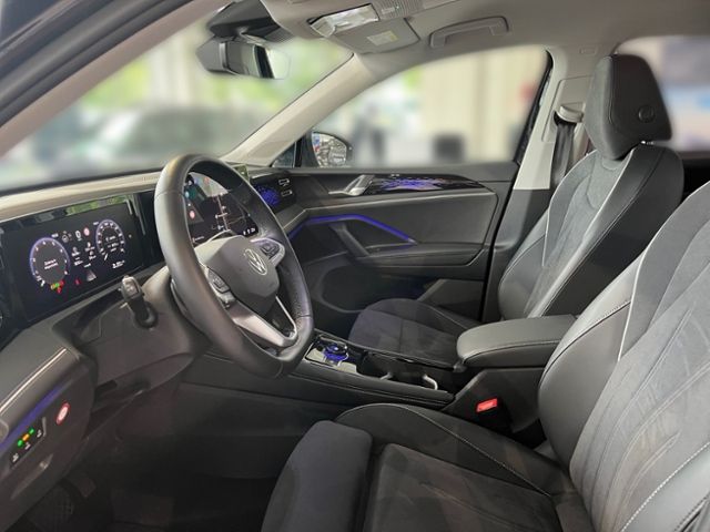 Fahrzeugabbildung Volkswagen Tiguan 1.5 eTSI DSG ELEGANCE AHK IQ.DRIVE IQ.LIG