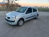 Renault Clio 1.2 16V Confort Authentique - Renault Clio aus 2004: 1.2