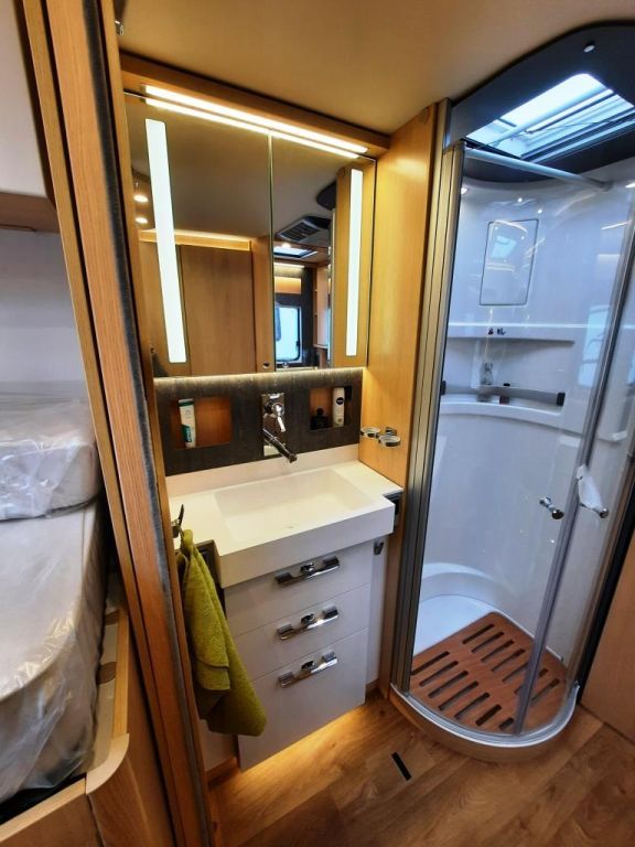 Fahrzeugabbildung HYMER / ERIBA / HYMERCAR B-Klasse ML I 880 Verfüg./Sparen Sie 44.300,- €!