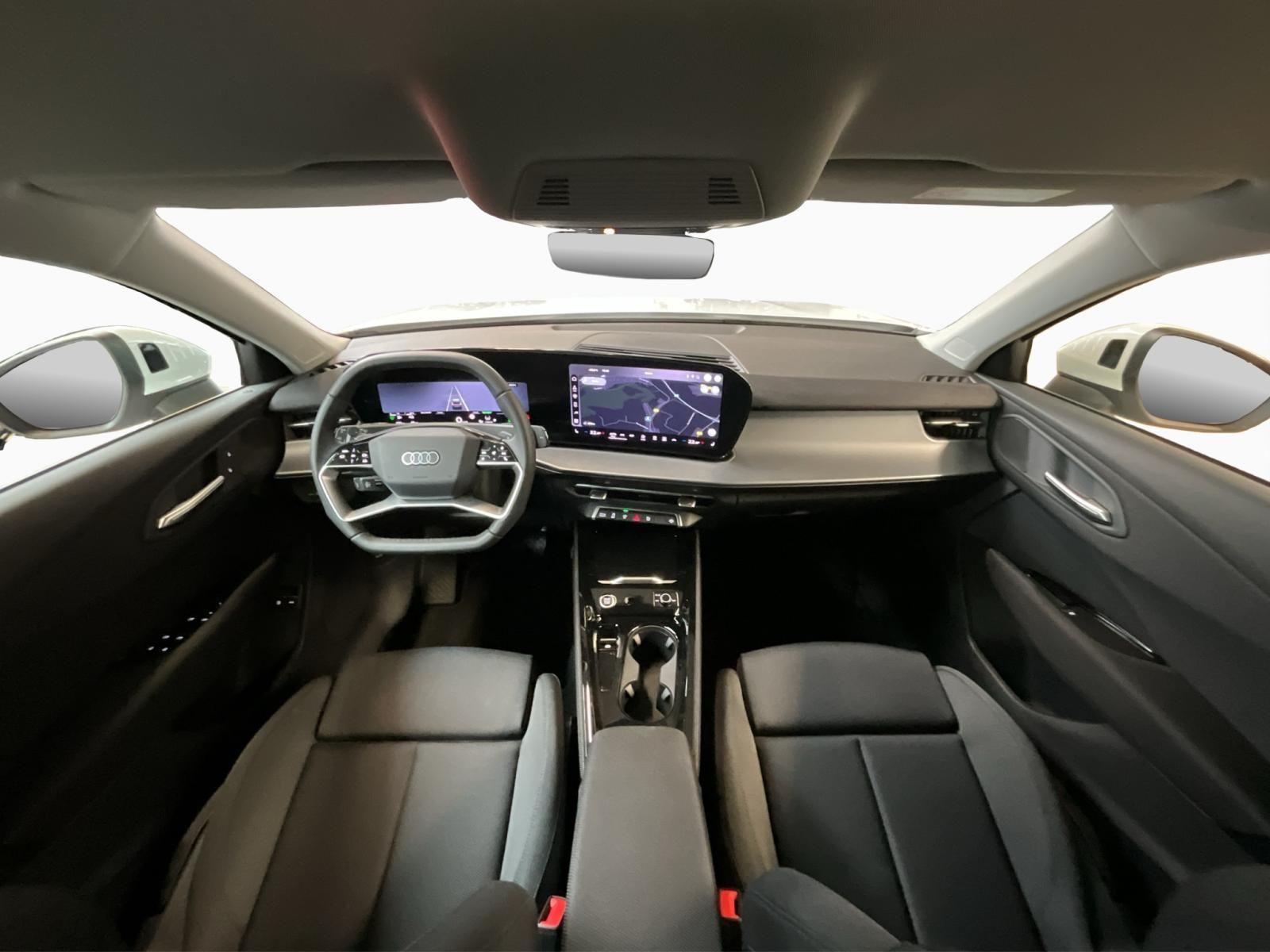 Audi Q3 SB+PHEV+S-Tronic+P.Business.Plus imagem 2