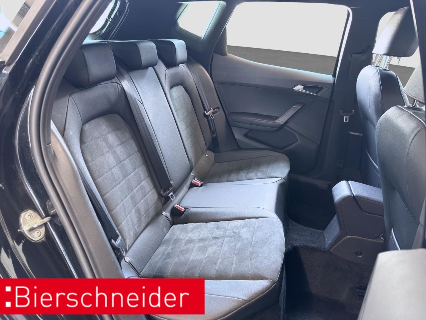 Seat Arona - Bild 23