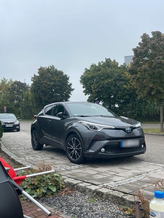 Image of Toyota C-HR