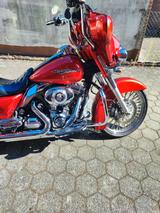 Harley-Davidson Street Glide  - HARLEY-DAVIDSON DÜSSELDORF
