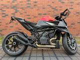 KTM 1290 Super Duke R EVO BRABUS 1300 R 1 of 77 - KTM ROT