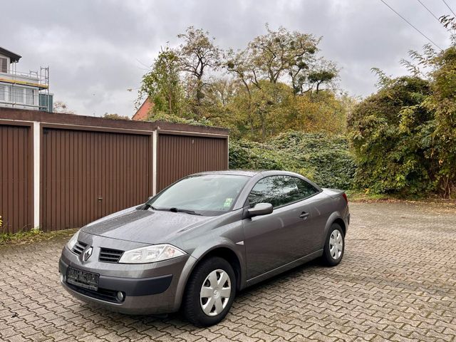 Renault Megane II Coupe / Cabrio NEU 2026