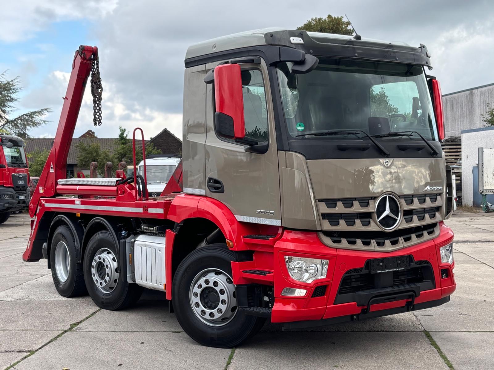 Mercedes-Benz Arocs 2546 2646L kurzer Radstand Lenk/Lift VDL