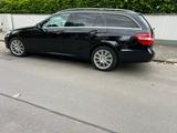 Mercedes-Benz E 250 CDI 4MATIC T BlueEFFICIENCY Autom. - - Mercedes-Benz E 250 in Mainz