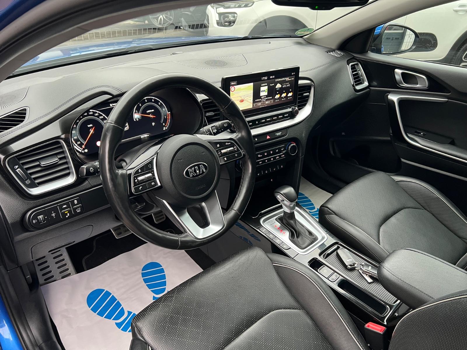 Kia cee'd / Ceed Platinum Edition*Automatik*1.Hand*