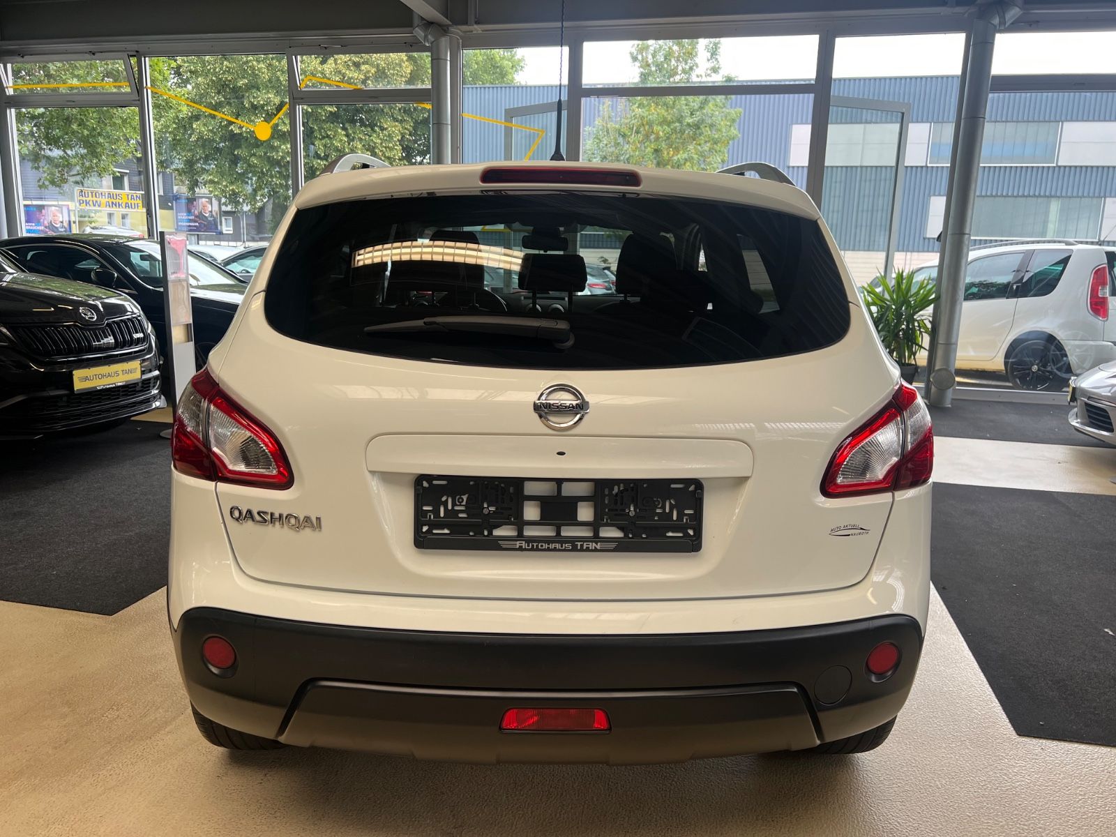 Fahrzeugabbildung Nissan Qashqai Tekna *360 KAMERA*NAVI*LEDER*BOSE*