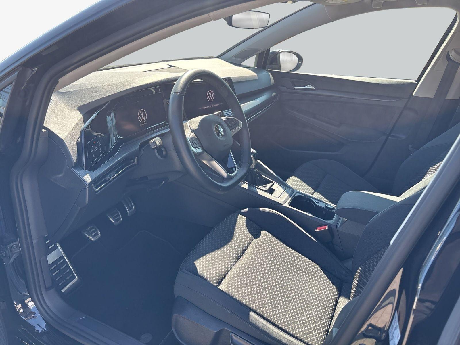 Volkswagen Golf VIII 1.0 TSI United RFK ACC LED NAVI PDC SH, миниатюра 9