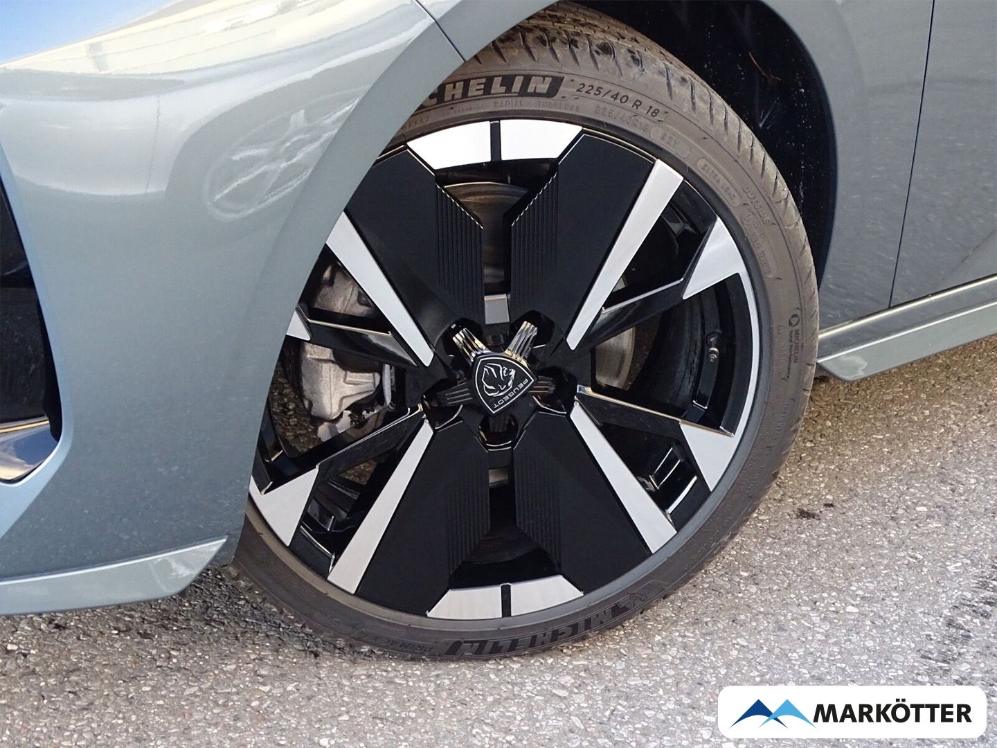 Peugeot 308 - Bild 2