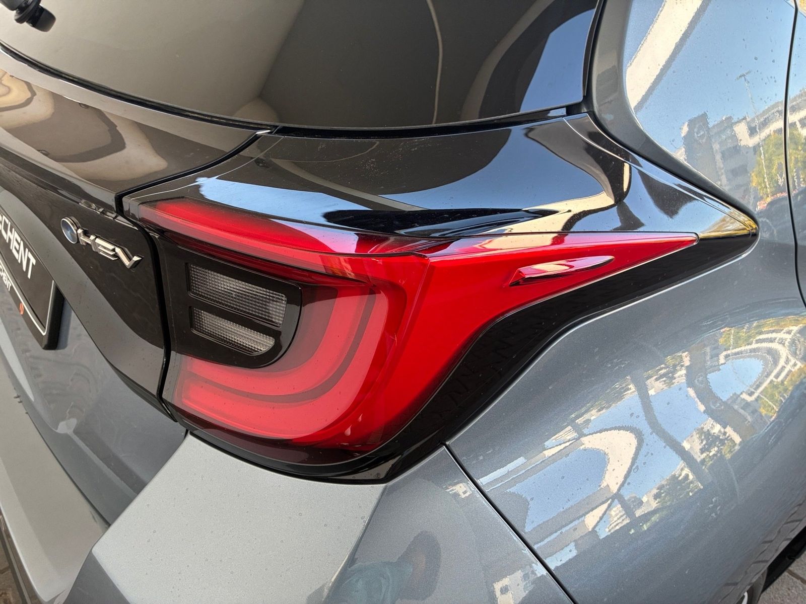 Fahrzeugabbildung Toyota Yaris 1.5 Teamplayer KAMERA LED PDC ACC SITZHZNG
