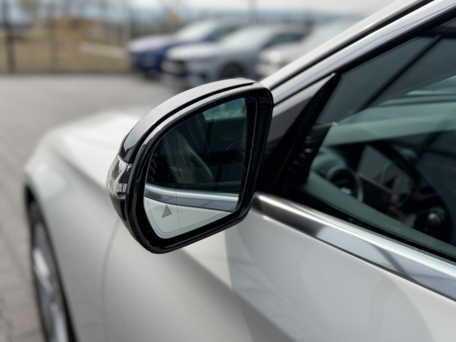 E 220 d T Modell Autom. Navi Leder LED