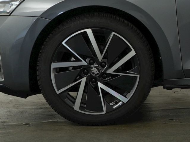 Octavia COMBI SPORTLINE TSI DSG+AHK+NAVI+360 GRA
