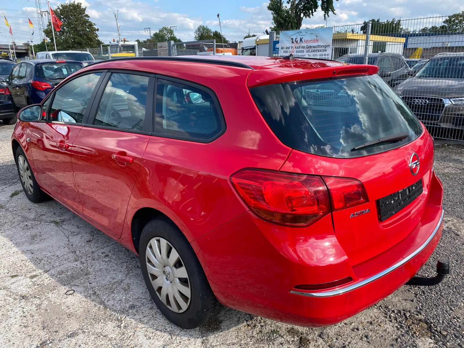 Opel Astra 2014 — engine 1.598 cm³, 136 HP (100kW)