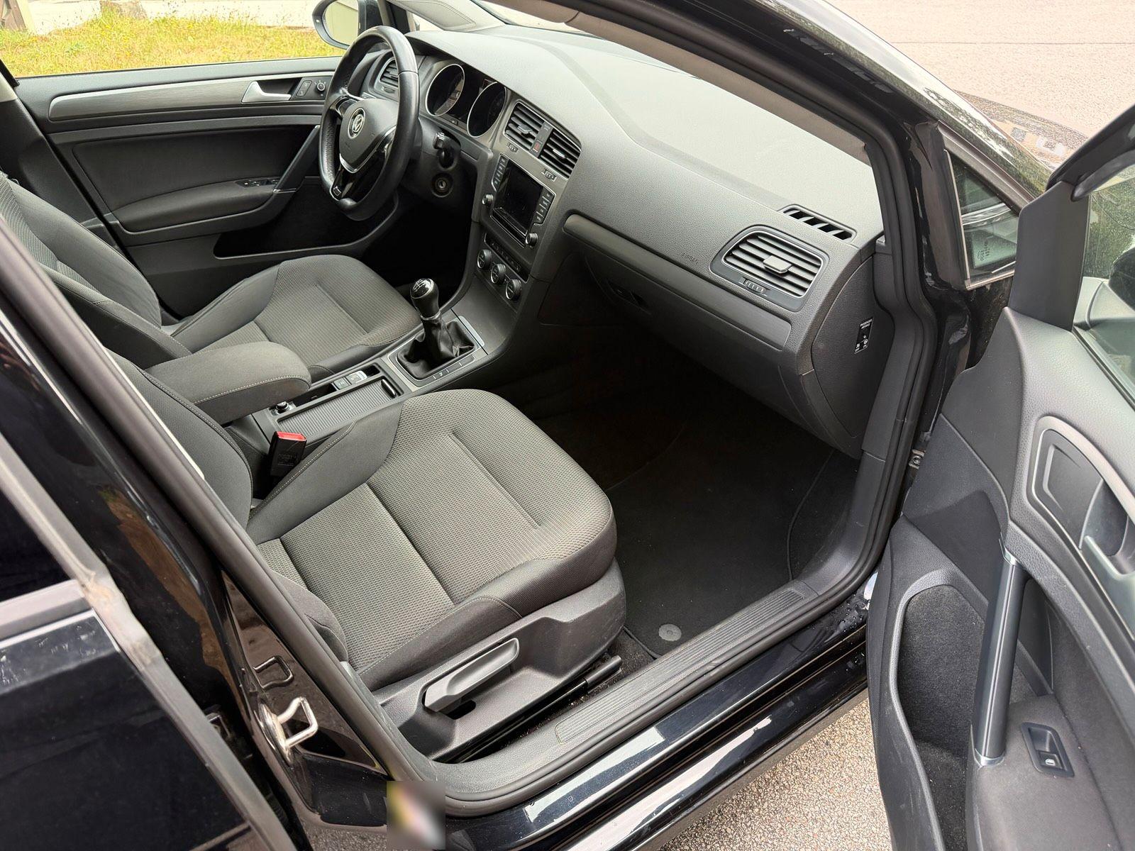 Volkswagen Golf 2013 — photo 9