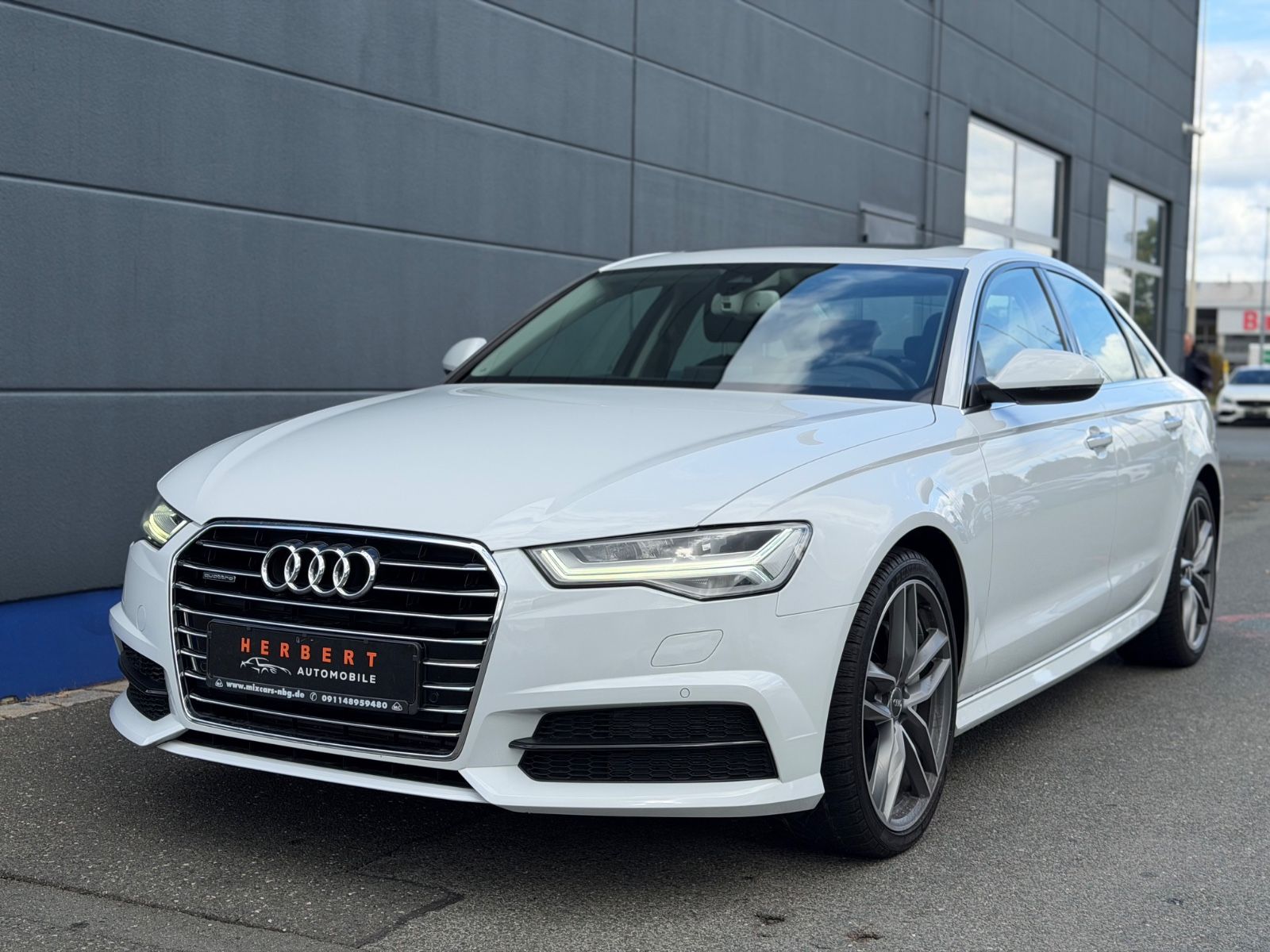 Audi A6 - 1