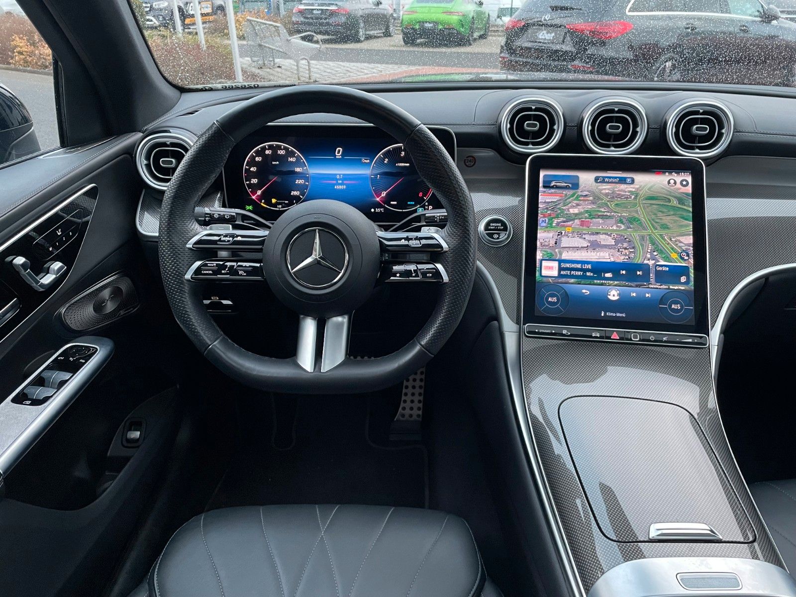Fahrzeugabbildung Mercedes-Benz GLC 300d AMG+Digital+Distr+Pano+AirM+AHK