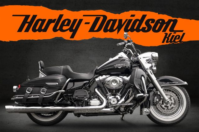 Harley-Davidson FLHRC ROAD KING CLASSIC - Vance and Hines -